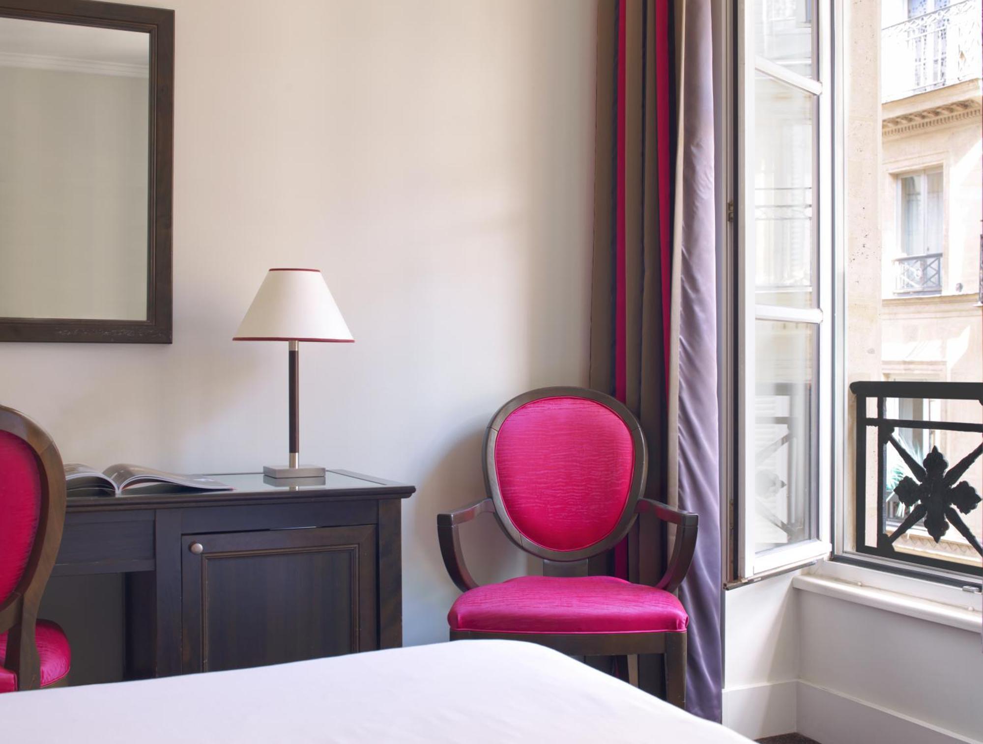 Hotel Royal Saint Honore Paris Louvre Exterior foto