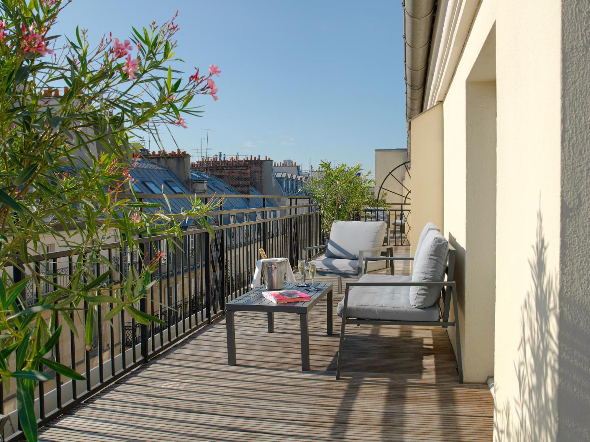 Hotel Royal Saint Honore Paris Louvre Exterior foto